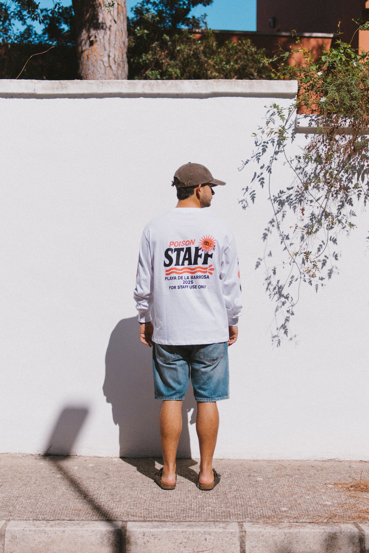 Camiseta Staff